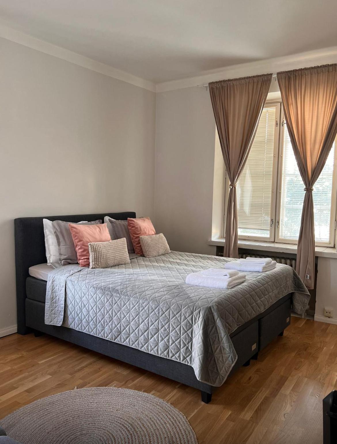 הלסינקי Your Chic Vibrant Airbnb מראה חיצוני תמונה
